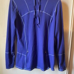 Large blue sweatshirt zipper pockets, sleeves with finger loops,  light sporty
